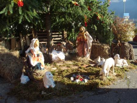 PRESEPE COREGLIA TELEPÜLÉSEN PRESEPE COREGLIA TELEPÜLÉSEN